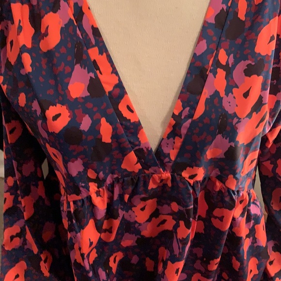 Multicoloured Surplice Top - Picture 2 of 6